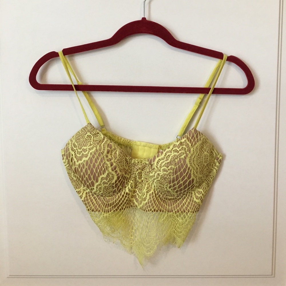 Super cute L'ATISTE top medium!